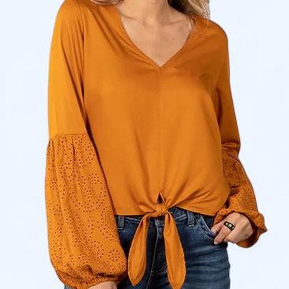 Wrangler Retro Women's Mustard Tie-Front V-Neck Top with Eyelet Balloon Sleeves